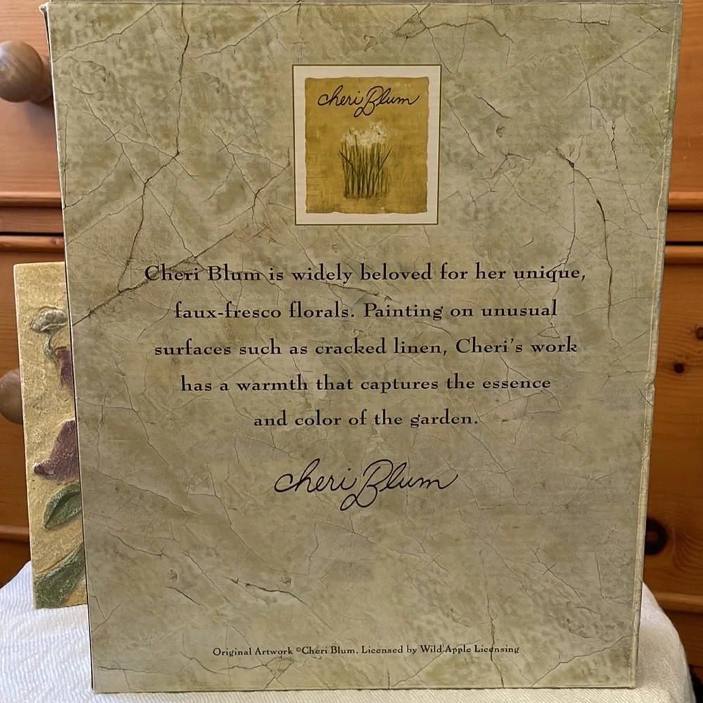 NWT Cheri Blum design frame from Fetco Int, “Beauty in Full Bloom”